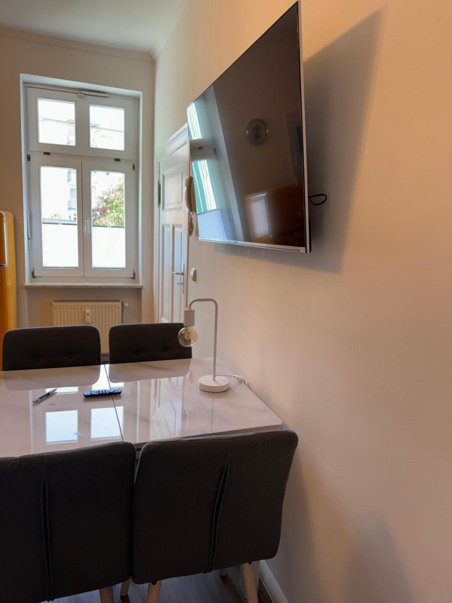 H&H Apartment Im Herzen Von Greifswald Zentral In Der Langen Reihe Екстер'єр фото